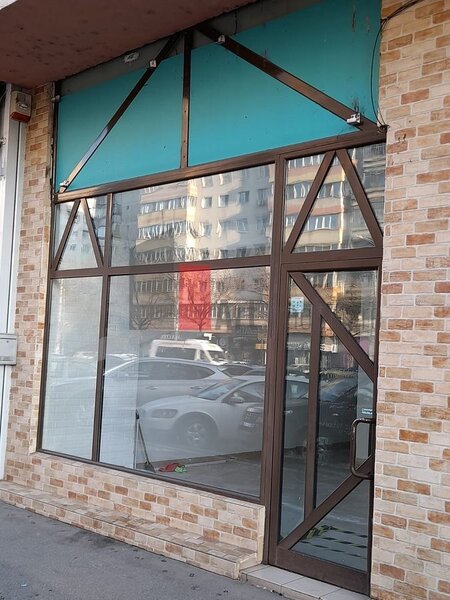 Stefan cel Mare, Lizeanu, Piata Obor, inchiriere spatiu comercial cu vad,